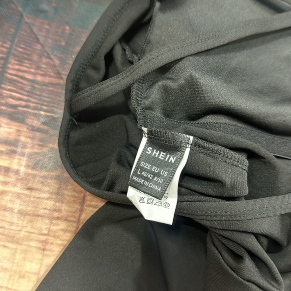 One Piece Workout Onesie Black - Picture 7 of 9